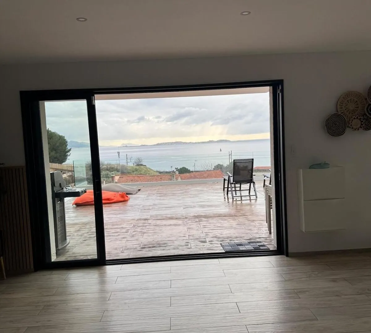 L Imprenable Vila Marselha Villa